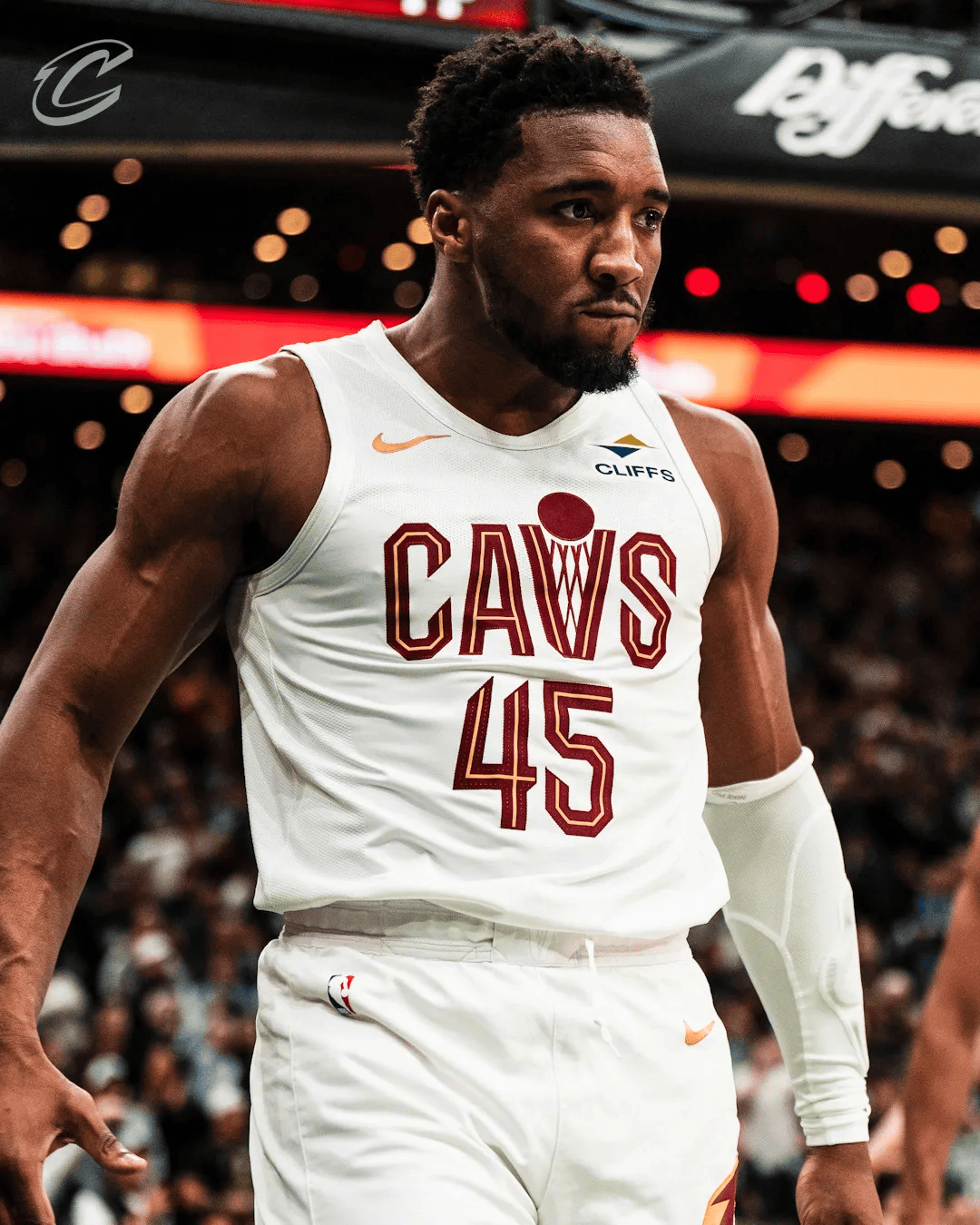 官方：姆巴佩、卡马文加和夸迪奥-科内均返回各自俱乐部（官宣：姆巴佩、卡马文加与夸迪奥-科内均已各自归队）