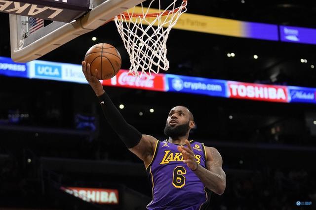 雅克松：目前我是切尔西的球员，如果有变动媒体会提前知道（雅克松：我仍属切尔西，若有变动媒体会先知道）