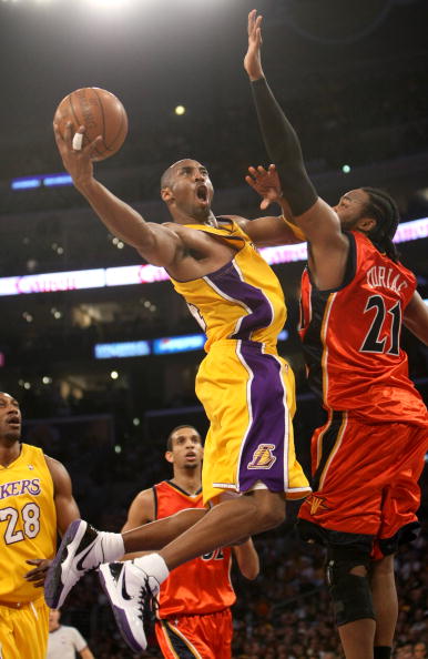 惊险战平副班长，拜仁本赛季主场全胜战绩被终结（拜仁惊险平副班长，主场全胜纪录止步）